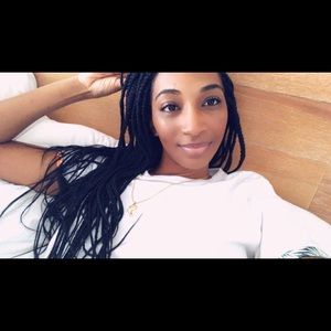 Meet your Posher, Jasmine